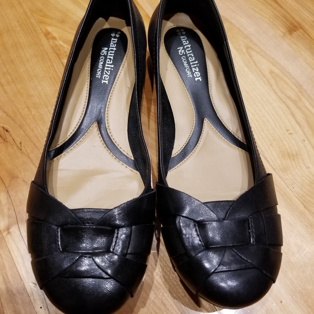 Naturalizer N5 Maude Flat Sz 6.5 NWOT